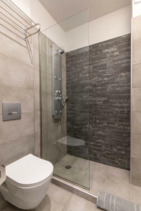 Akalli Luxury Studios Ixia  Luaran gambar